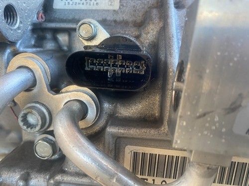 2016 VOLKSWAGEN VW TIGUAN Q3 2.0 AUTOMATIC TRANSMISSION QNU 11K 15 16 17 - Picture 7 of 12