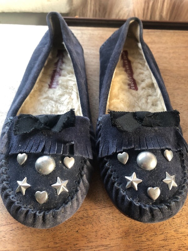 Marc By Marc Jacobs Dark Blue Suede Fur Lined Moccasins Size 40 Heart Studs 