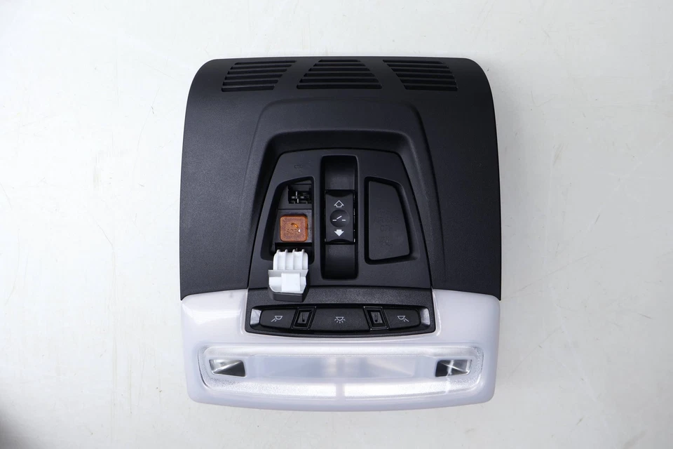 15-16 BMW 435I XDRIVE GRAN CUPÉ - Luz de lectura cúpula delantera / Interruptor de techo solar Foto 3 de 4