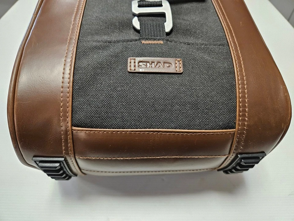 SACOCHE SHAD SR38 X0SR38 10L - Photo 2/4