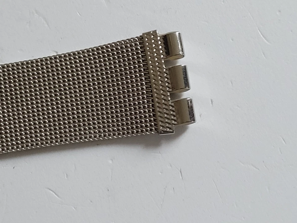 Bracelet Acier Inoxy Neuf de Montre Swatch pour  Largeur 20  longueur 15,5 - Photo 3/4