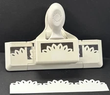 Martha Stewart DAISY PETAL / FAN ARCH Border Punch Paper Punch Craft Punch