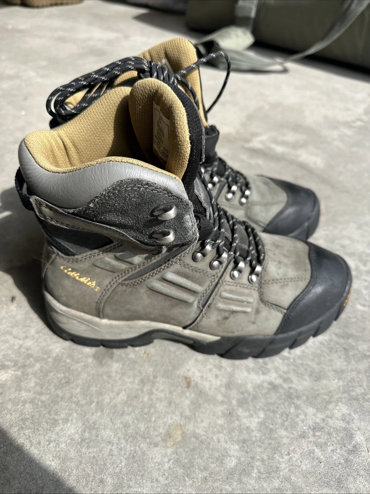 Cabelas Waterproof Hunting Boots 10D 83-0952 Dry-Plus Thinsulate Ultra Leather