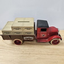 Ertl 1931 Hawkeye Anheuser Busch Delivery Truck Diecast Bank 1/35 Pre-owned