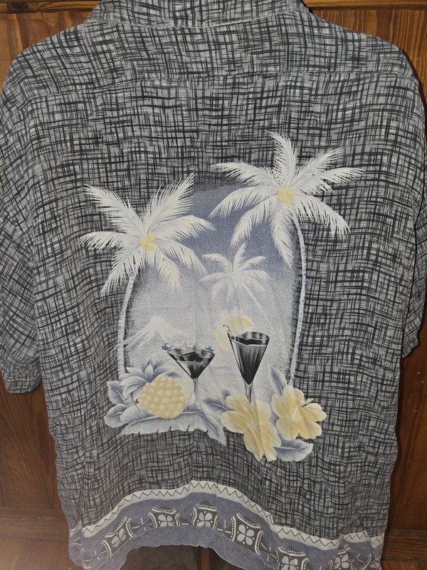 Tommy Bahama Hawaiian Shirt Men XXL 100% Silk Cocktail Print Short Sleeve