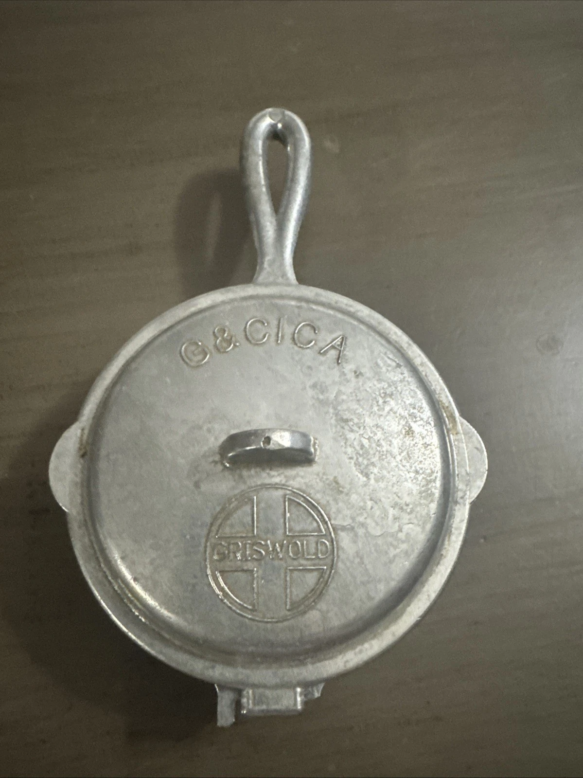 Mini Griswold Commemorative Pan Portland Oregon 2000 G & Cica reproduction