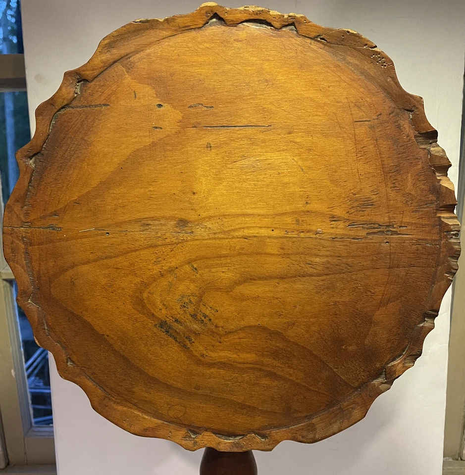 Antigua mesa inclinable con corteza de pastel de cereza reina Ana del siglo XIX talla infantil RARA Foto 3 de 4