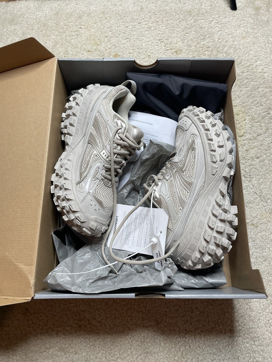 balenciaga defender Beige IT40 | eBay