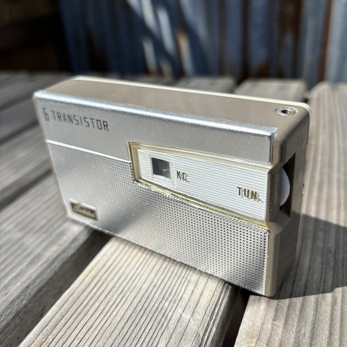 1959 Toshiba 6TP-304 昭和レトロ 東芝 トランジスタラジオ 6TP-395 