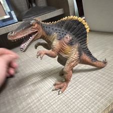 HK China Spinosaurus 2005 Action Figure Brown Gray Animals  Dinosaurs Theme
