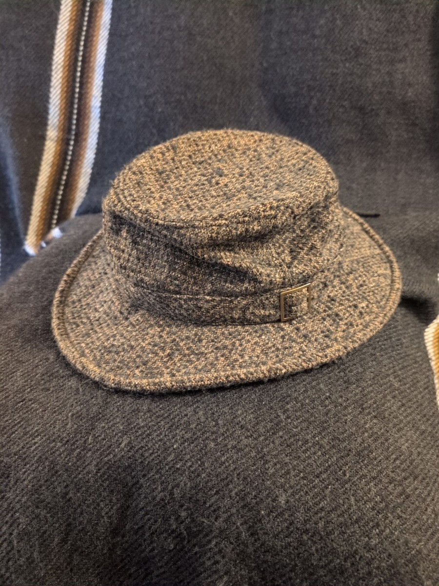 The Tilley Winter Hat Made In Canada Size 71/4 | eBay display picture 2