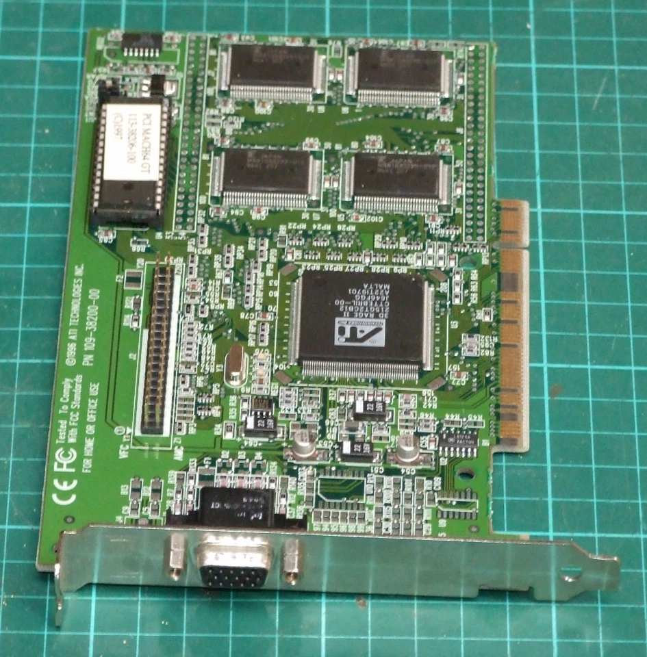 ATi Rage II 3D Mach 64 GT PCI VGA card 109-38200-00 - Image 2 of 4