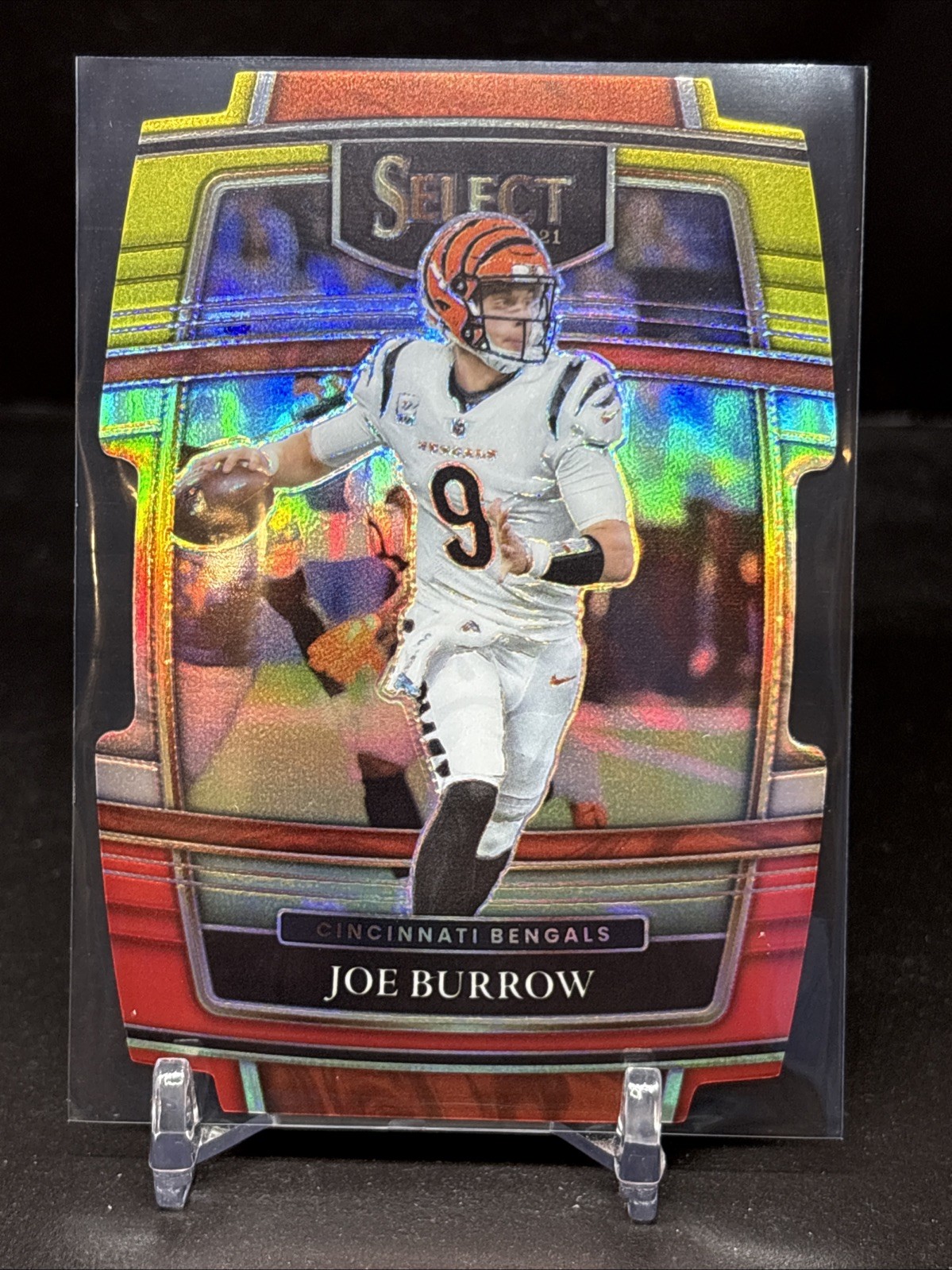 Joe Burrow Yellow/Red Prizm Die-Cut 2021 Select 9