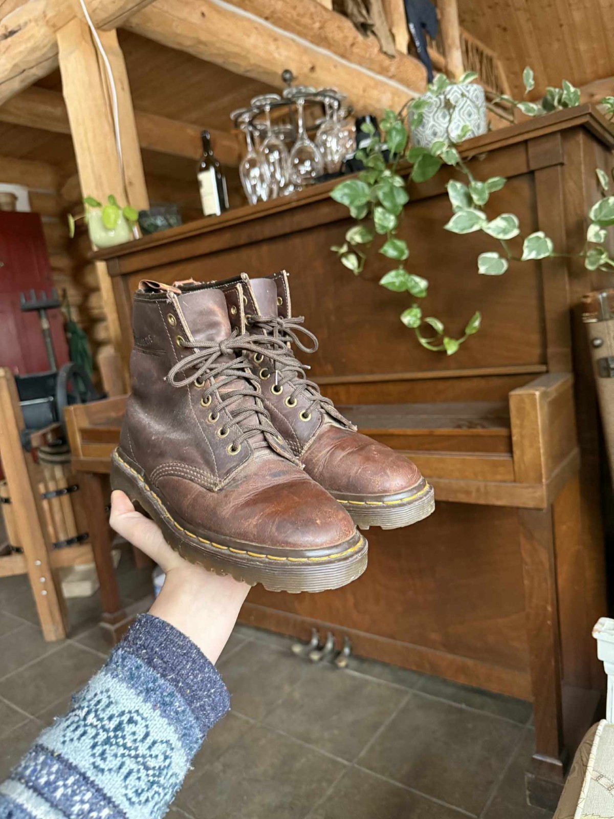 Vintage 1460 Leather Doc Martens Womens Size 6 Brown Boots MADE IN ENGLAND 