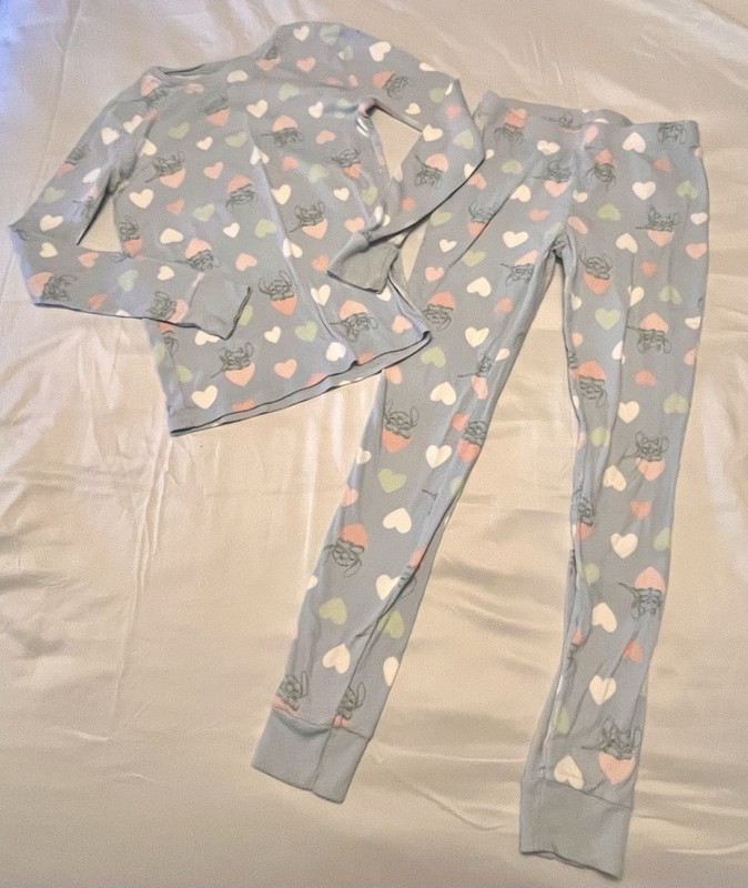 Girls Old Navy X Disney Stitch Size 12 Valentine’s Day 2-Piece Pajama Set
