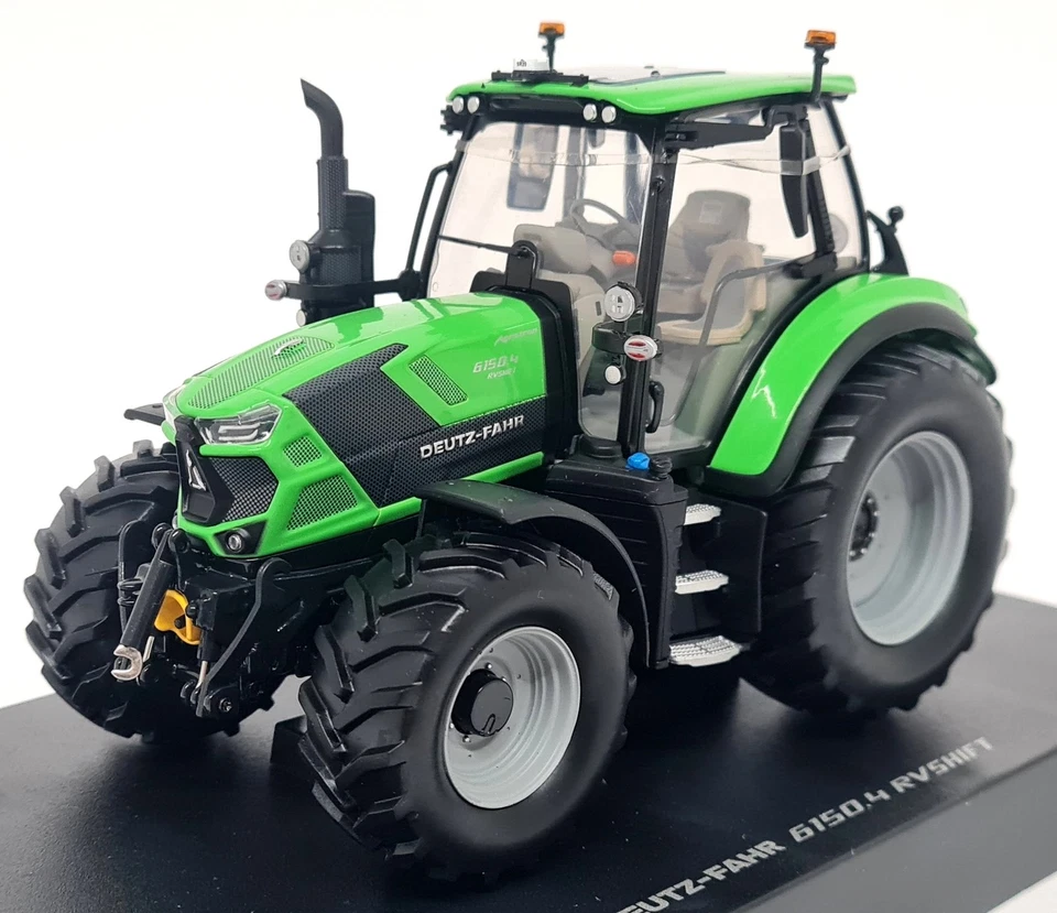UH 1/32 - Deutz-Fahr 6150.4 RV Shift 2024 Green Diecast Scale model Tractor - Image 3 of 4