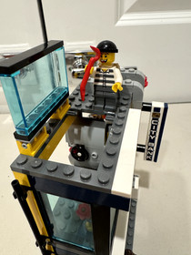 LEGO CITY: Bank & Money Transfer (3661) INCOMPLETE, Bank Build Only, See Pics 