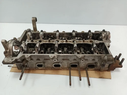 R64607355 Testata per TATA 2010 3496695 - Foto 1 di 6