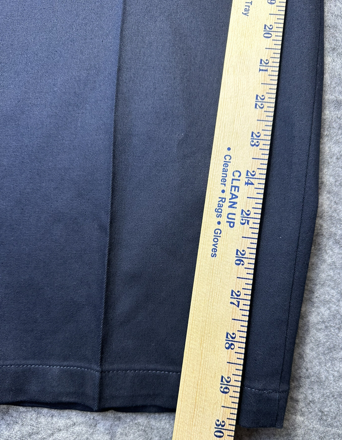 Dockers Relaxed Fit Signature Navy Blue Khaki Pants Lux Cotton Men’s