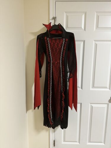 girls vampire costume