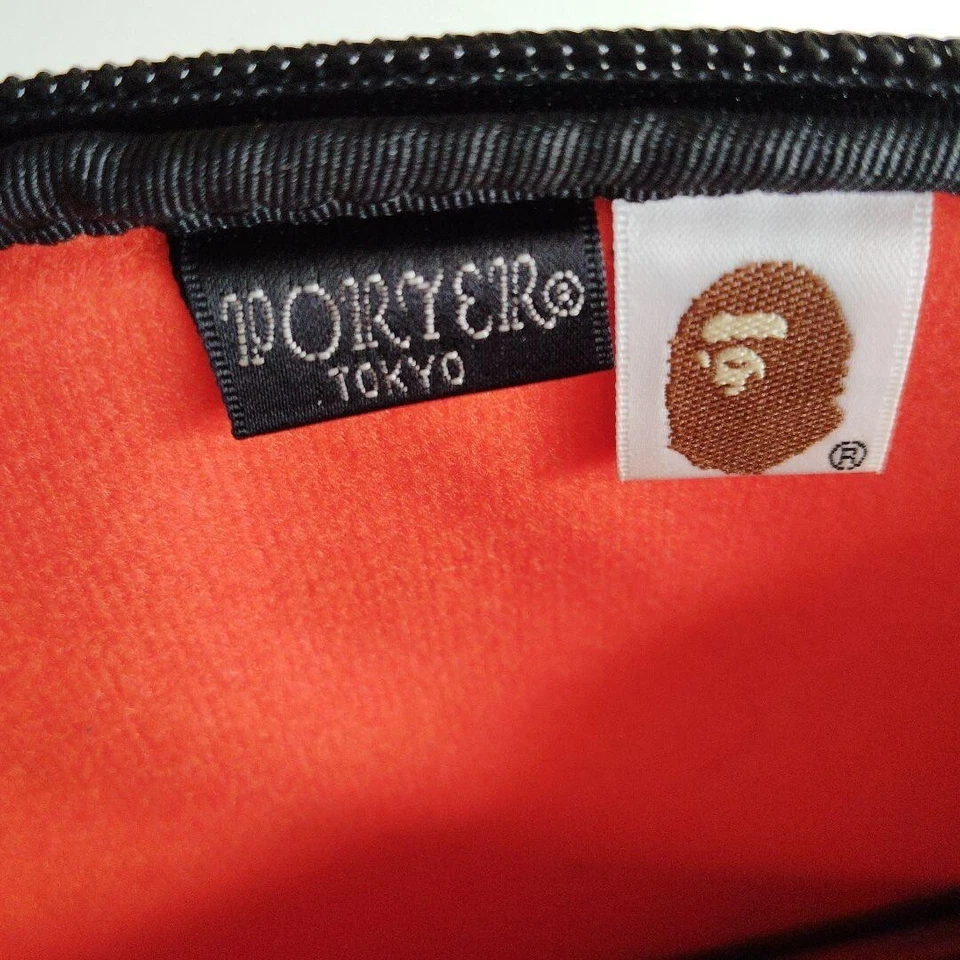 A BATHING APE Bape x PORTER 1er CAMO MacBook Air Funda 11 pulgadas Bolso sin asas Nylon JP Foto 4 de 4