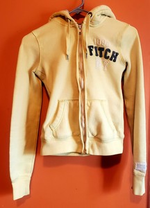 yellow abercrombie hoodie