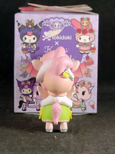 TokiDoki Kuromi My Melody Garden Tea Party My Melody & Petal - Imagen 4 de 4