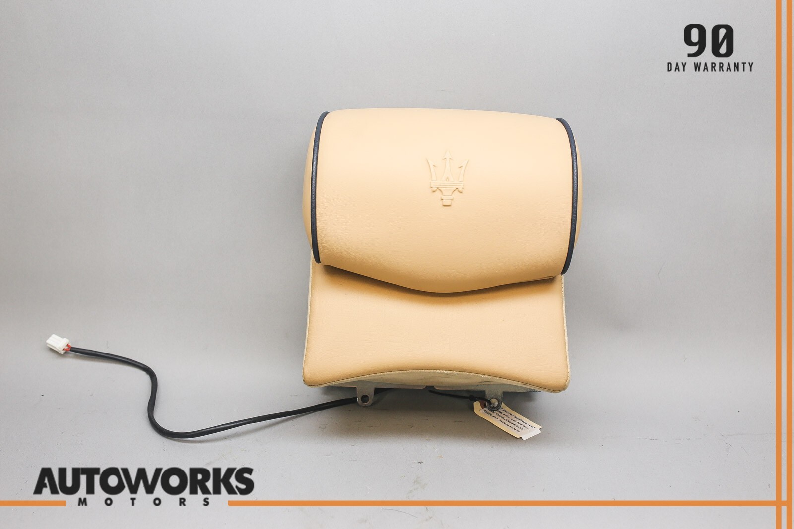 03-13 Maserati Quattroporte M139 Rear Center Seat Headrest Head Rest Cuoio OEM