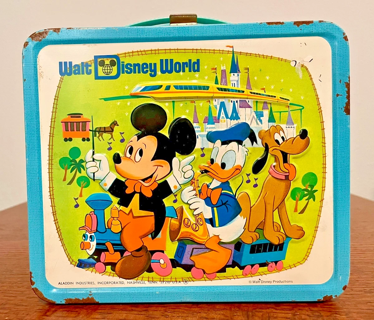 Walt Disney World Lunch Box In Collectible Metal Lunchboxes 1970