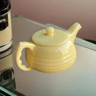 VINTAGE   Bauer Pottery Ringware Teapot YELLOW ~MID CENTURY Excellent Condition