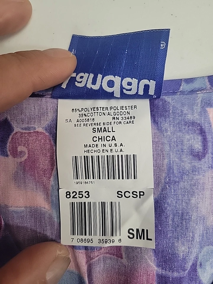 Landau Scrub Top Size Small Button Up Hearts NWT - Image 4 of 4