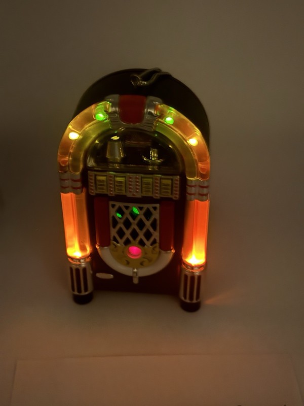 Orna-Music Collectible Holiday Ornament Jukebox