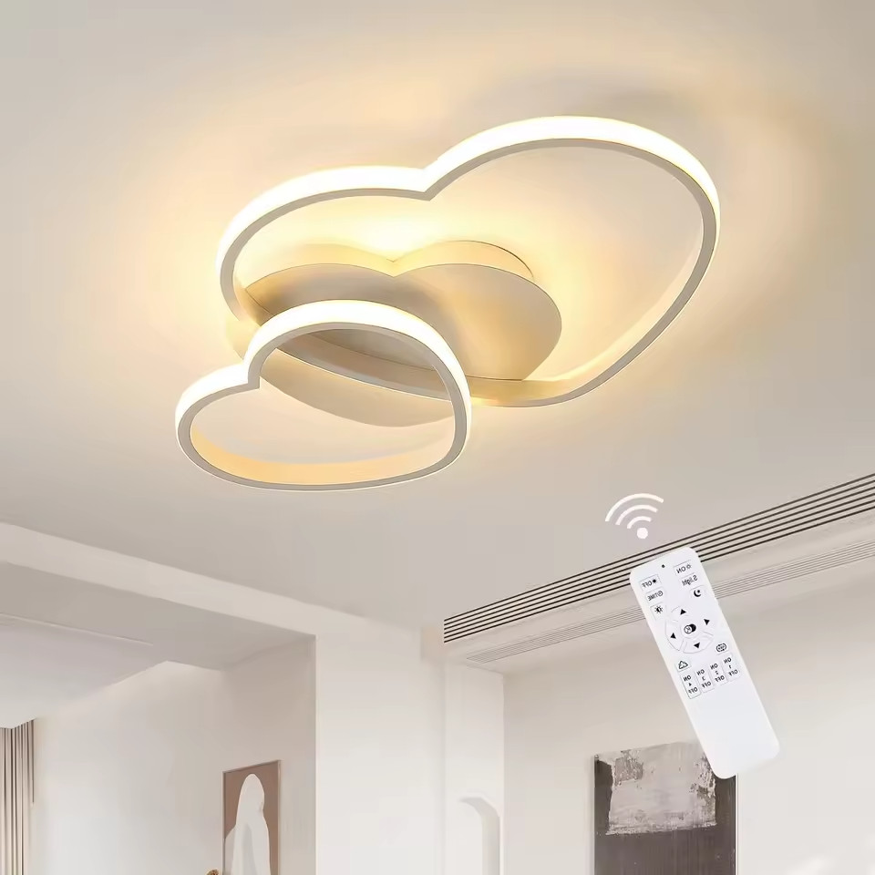 Plafonnier LED Chambre 64W Dimmable Forme Cœur Blanc avec Variateur et Télécommande sans Fil