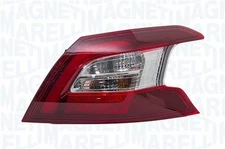 Right Magneti Marelli 714081250801 tail light for Peugeot