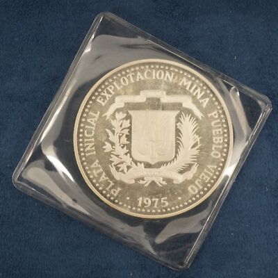 1975 Dominican Republic 10 Peso Arte Taino Silver Proof Crown 