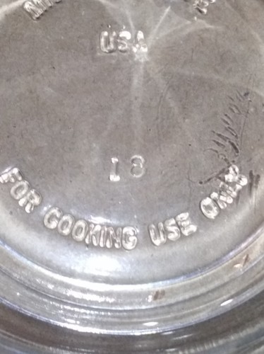 Vintage Anchor Hocking FireKing 2 Cup Glass Measuring Cup Red Lettering - Picture 5 of 5