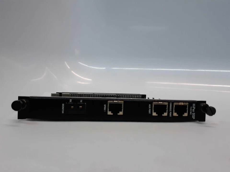 US Robotics 4X2USA-31973-DD-N Ethernet Network Card  - Image 3 of 3