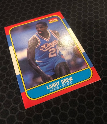 π 1986 Fleer Basketball #25 - Larry Drew - Sacramento Kings - SET BREAK π - Picture 2 of 3