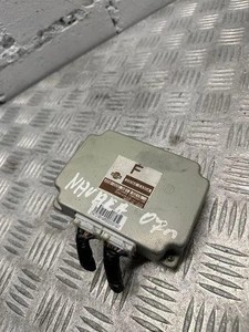 NISSAN NP300 NAVARA D40 Getriebesteuergerät A58000X81 6215 33084EA30A 21515553