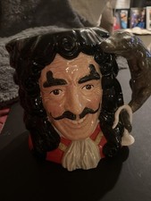 Brocca Royal Doulton Toby D6947 CAPTAIN HOOK 1994 personaggio brocca dell'anno 6 1/2"