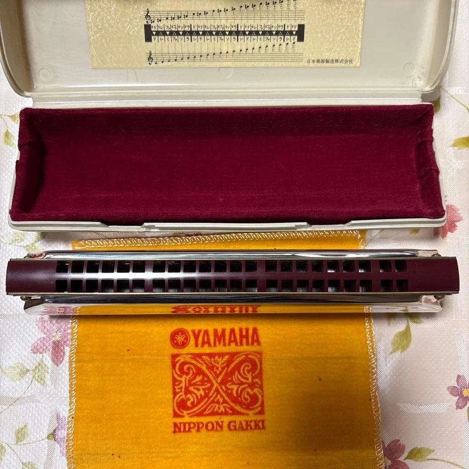 Armónica Sopranino Cromática Yamaha SS440 - 22 Agujeros Coleccionables De Colección Usada con Foto 4 de 4