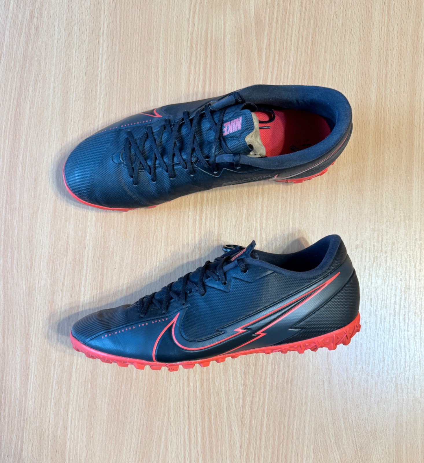 Nike Vapor 13 XIII Academy TF Turf Football Shoes Soccer Tra