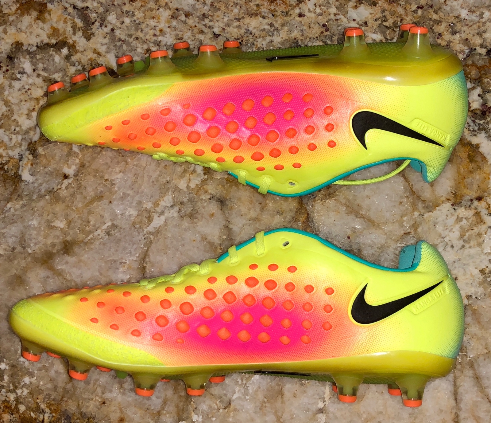 NIKE Magista Opus II II II AG Pro Volt Crimson Hyper Punch Soccer Cleats Boots Mens 9 1ababe NIKE Magista Opus II II II AG Pro Volt Crimson Hyper Punch Soccer Cleats Boots Mens 9 1ababe