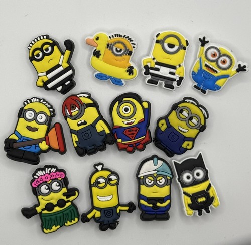 Lot de 12 breloques de chaussures Minions Moi, moche et moche pinces jaunes - Photo 8/12