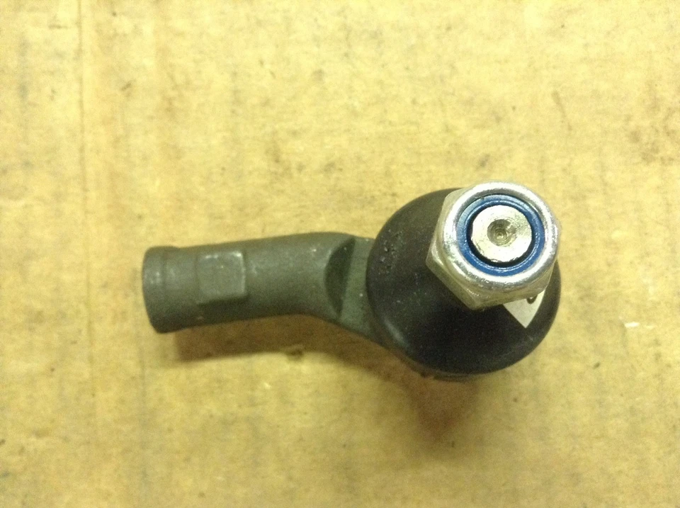 Extremo de varilla de dirección NAPA 269-3240 NUEVO - Se adapta a Volkswagen Beetle 1998  Foto 4 de 4