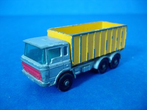 matchbox no 47 tipper container truck