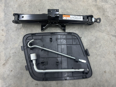 2013-2021 MITSUBISHI Mitsubishi Outlander Tool Kit Set Door Jack