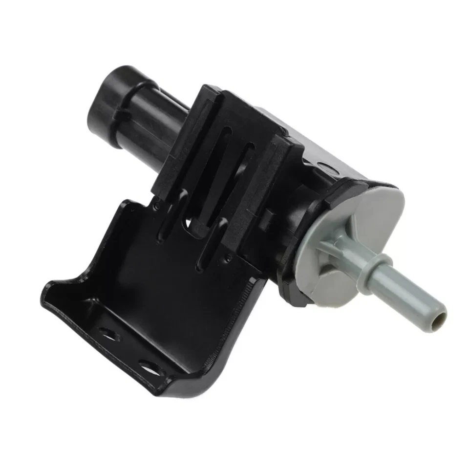 Evap Purge Solenoid Valve 12597567 For Holden Commodore VE VF V8 6.0 6.2 LS2 LS3 - Image 3 of 4