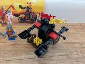 LEGO Castle: Twin-Arm Launcher (6039) 100% Complete with Instructions No Box VTG