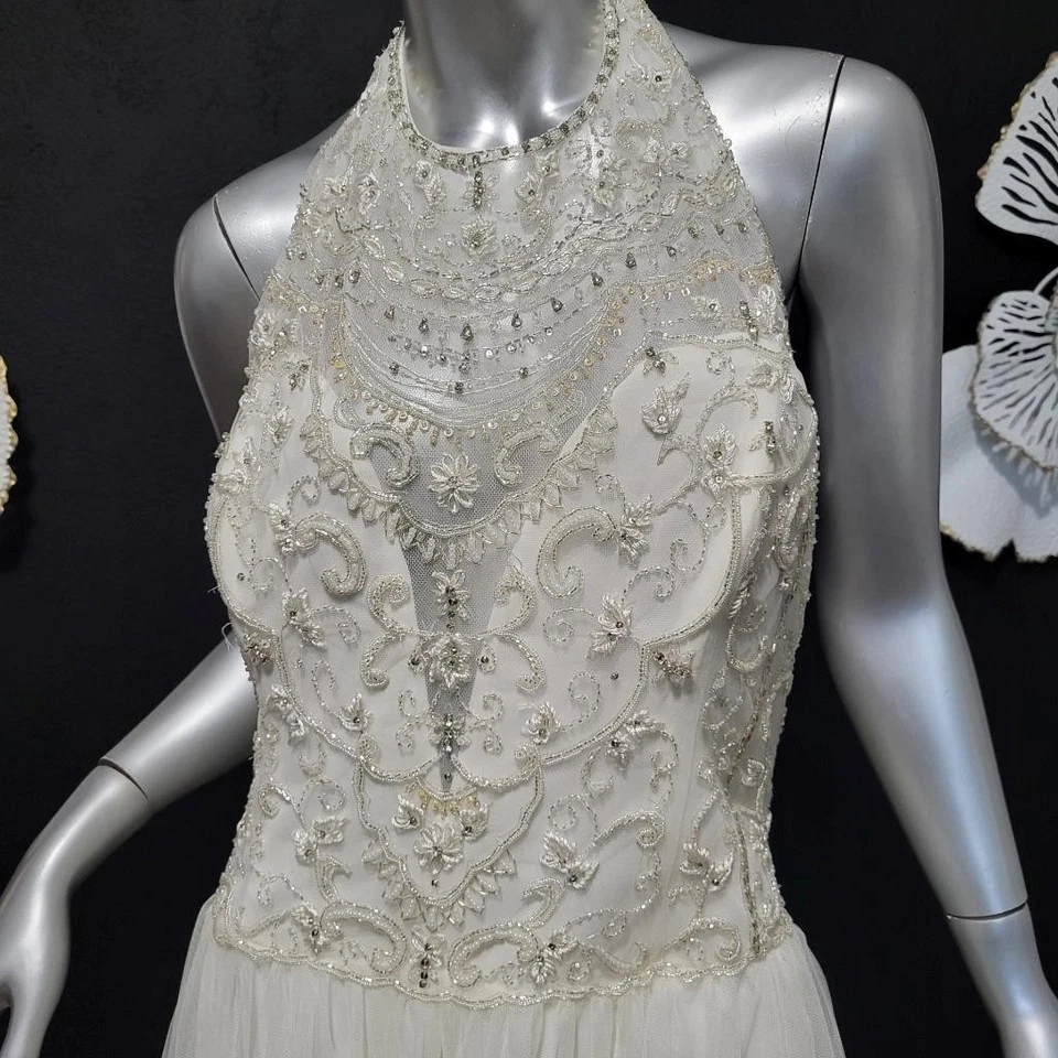 NWT~$1750~SOPHIA TOLLI~10/12~IVORY BEADED LACE FIT & FLARE HALTER WEDDING DRESS - Image 2 of 4